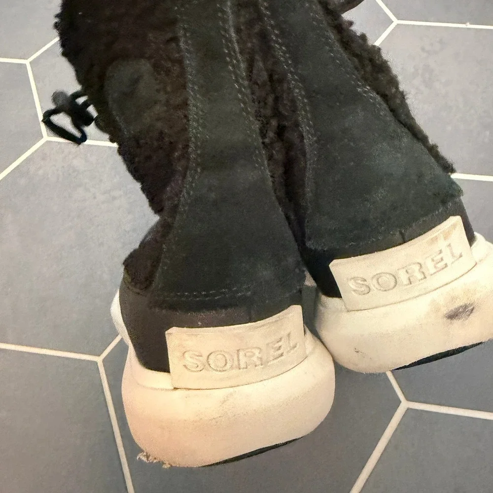 Sorel Women's Black Fleece Lined Winter Boots‎ Waterproof Size 6